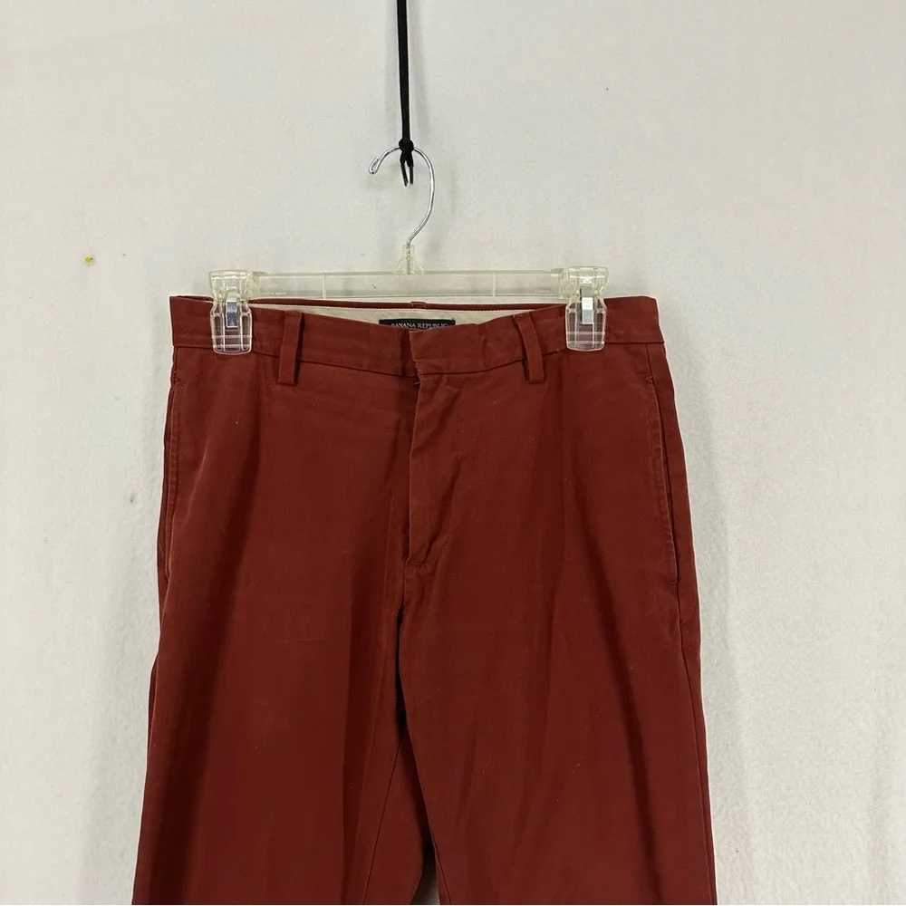 Banana Republic Gavin Chino Pants Men’s 28x30‎ Red